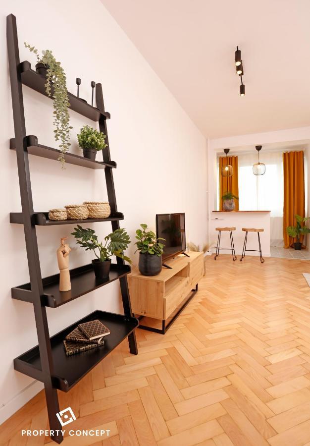 Chic Scandinavian Style Studio * Bucharest